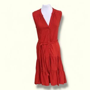DREW - Sleeveless button-front cotton dress with a tiered skirt.